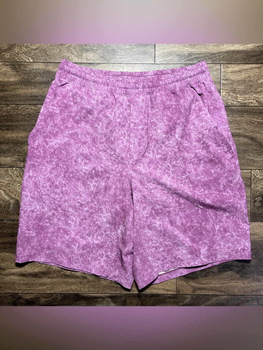 Lululemon Pace Breaker Lined Shorts 9" Men's Medium Gravel Dust Vintage Plum OOM
